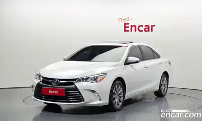 Toyota Camry, 2016