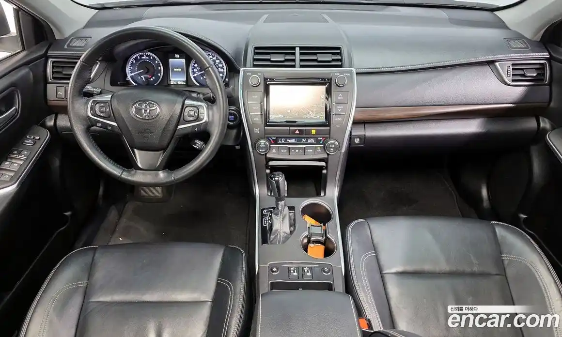 Toyota Camry 2016 2.5 гидро в Москве № 1015190, фото 7