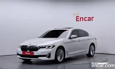 BMW 5-Series, 2021