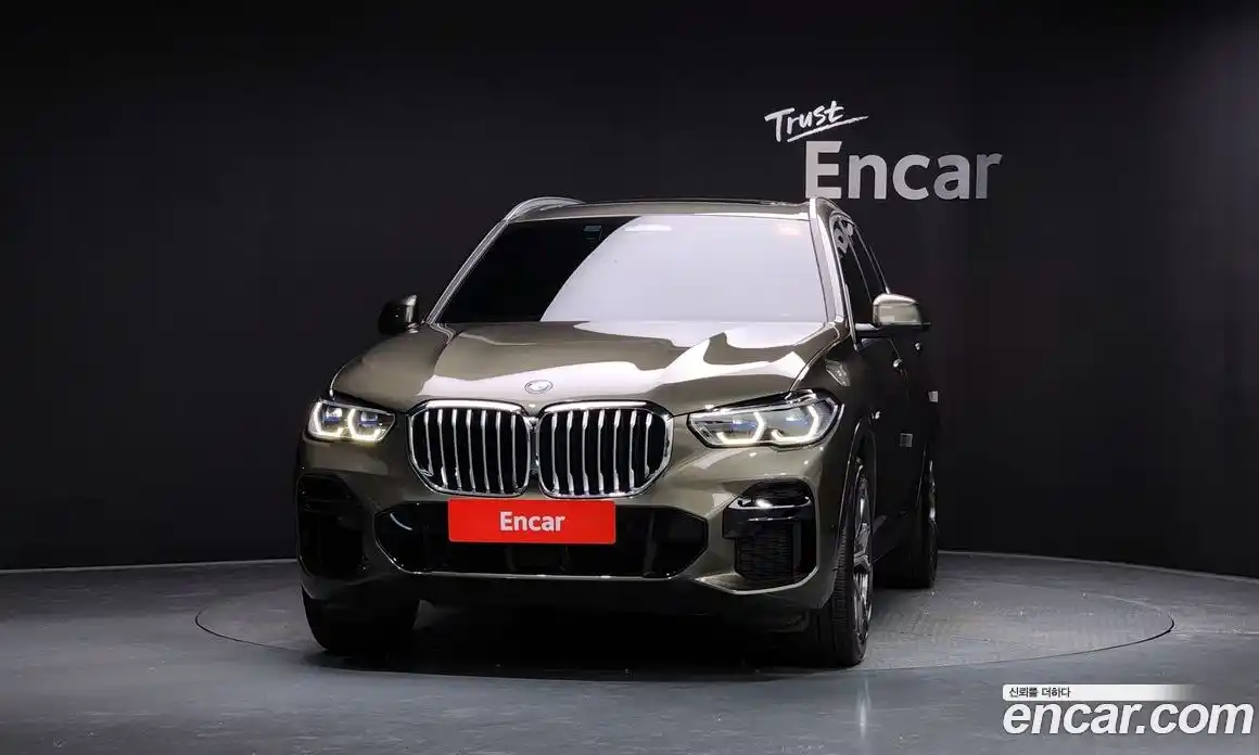 BMW X5 2023 3.0 гидро в Москве № 157353, фото 3