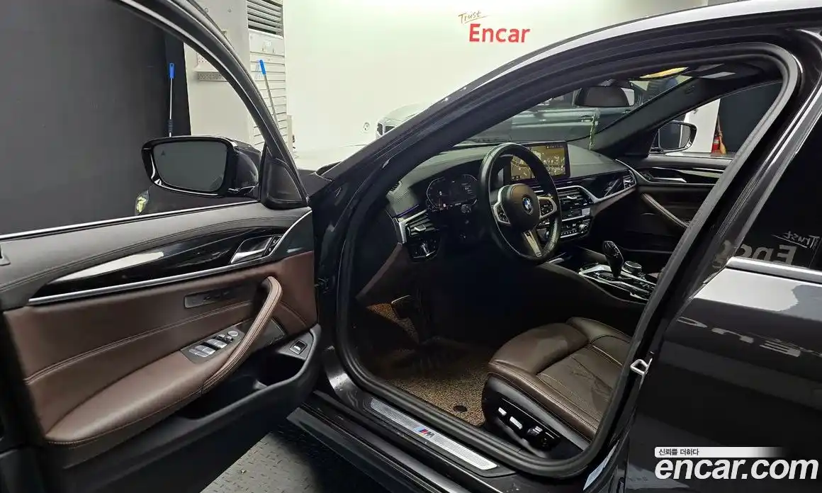 BMW 5-Series 2023 2.0 гидро в Москве, фото 11