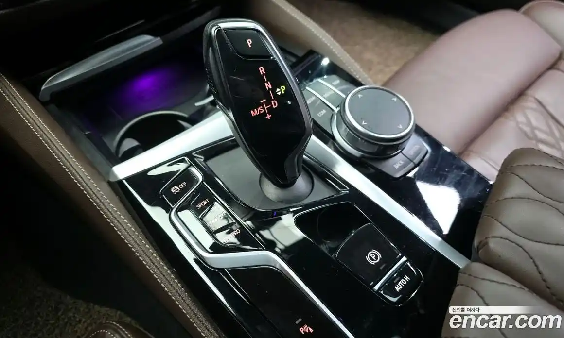 BMW 5-Series 2023 2.0 гидро в Москве, фото 9
