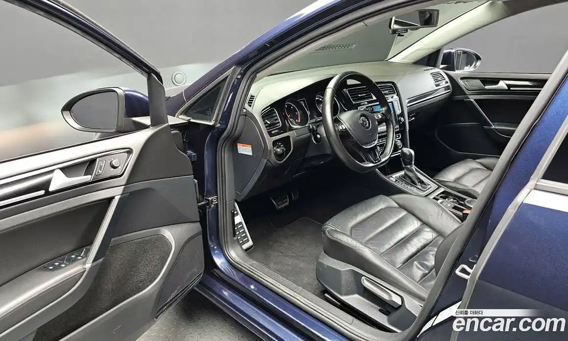 Volkswagen Golf 2015 2.0 гидро в Москве № 161701, фото 11