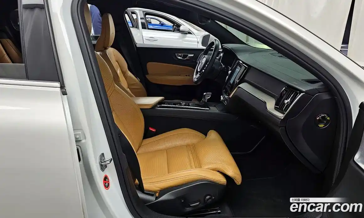 Volvo S60 2020 2.0 гидро в Москве № 164482, фото 11