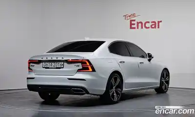 Volvo S60 2020 2.0 гидро в Москве № 164482, миниатюра 2