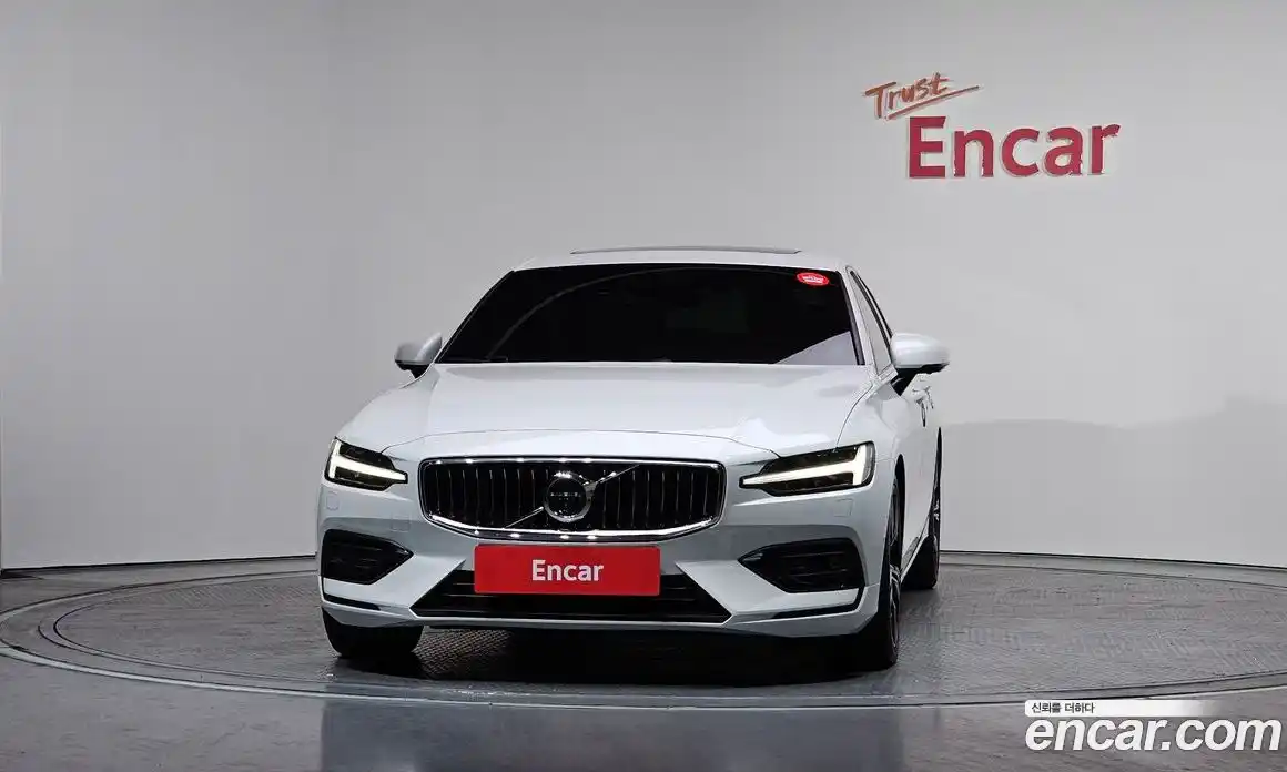 Volvo S60 2020 2.0 гидро в Москве № 164482, фото 3