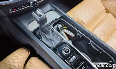 Volvo S60 2020 2.0 гидро в Москве № 164482, миниатюра 9