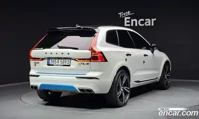 Volvo XC60 2017 2.0 гидро в Москве № 164662, миниатюра 2