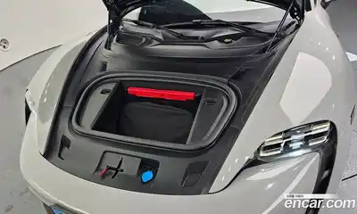 Porsche Taycan 2022 0.1 гидро в Москве № 165478, миниатюра 6