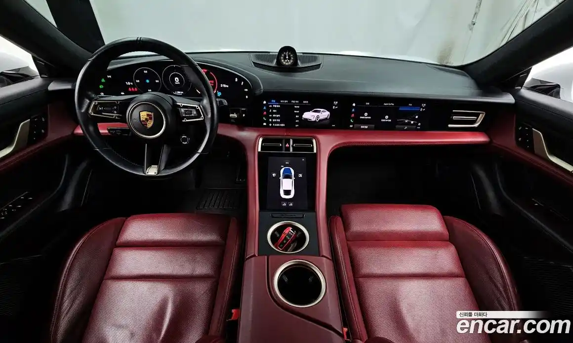 Porsche Taycan 2021 0.1 гидро в Москве № 165490, фото 7