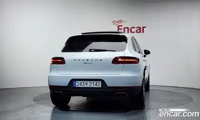 Porsche Macan 2014 2.0 гидро в Москве № 165645, миниатюра 4