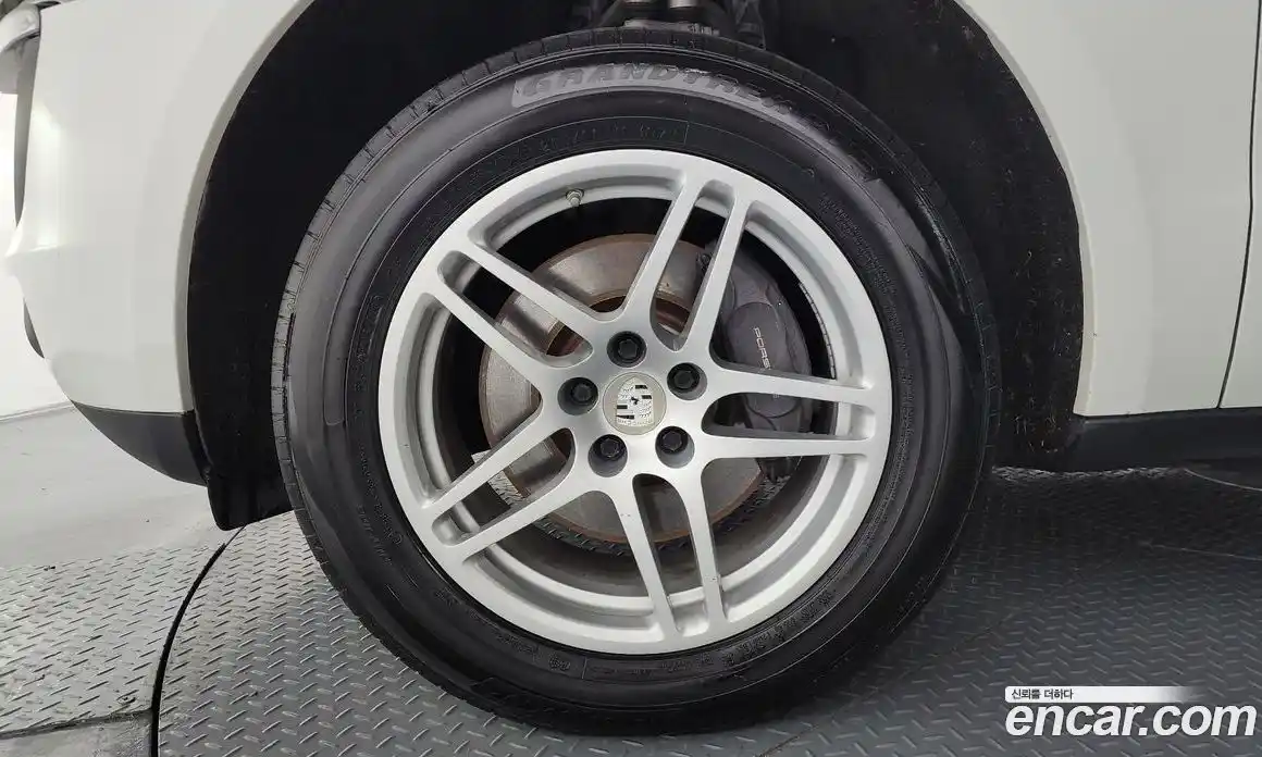 Porsche Macan 2014 2.0 гидро в Москве № 165645, фото 5