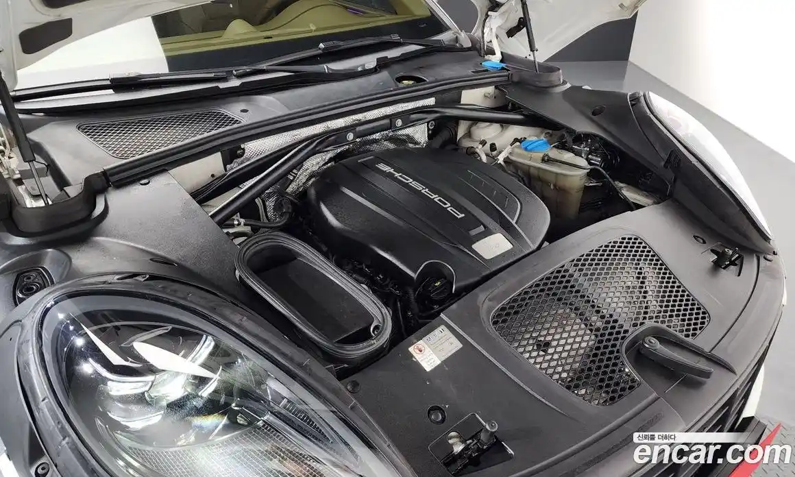 Porsche Macan 2014 2.0 гидро в Москве № 165645, фото 6