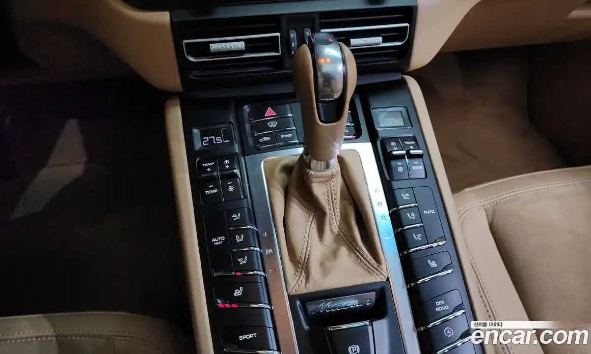 Porsche Macan 2014 2.0 гидро в Москве № 165645, фото 9