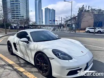 Porsche 718, 2017