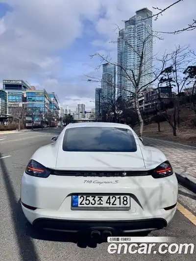 Porsche 718 2017 2.5 гидро в Москве № 165801, миниатюра 4