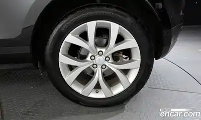 Land Rover Range-Rover Evoque 2020 2.0 гидро в Москве № 166158, миниатюра 5