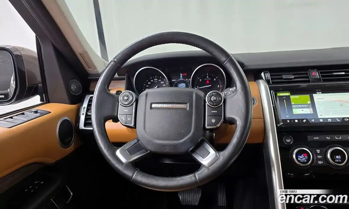 Land Rover Discovery 2017 3.0 гидро в Москве № 166639, фото 13