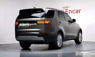Land Rover Discovery 2017 3.0 гидро в Москве № 166639, миниатюра 2
