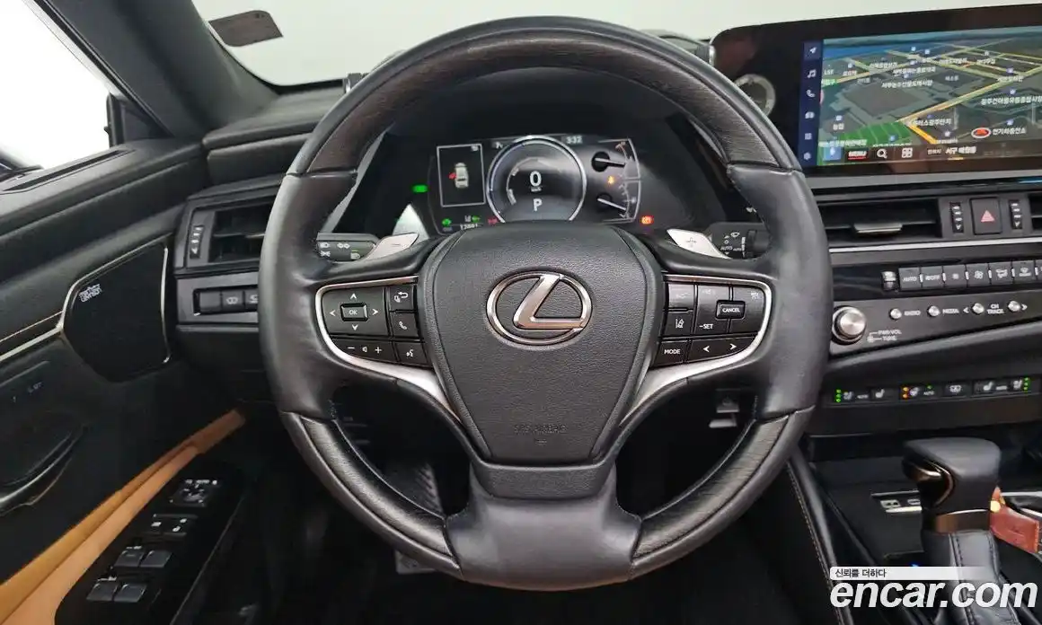 Lexus ES 2024 2.5 гидро в Москве № 168019, фото 14