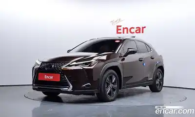 Lexus UX, 2019
