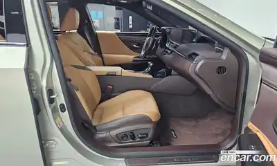 Lexus ES 2018 2.5 гидро в Москве № 168209, миниатюра 11