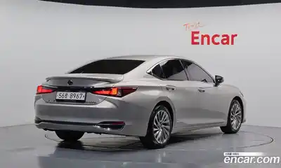 Lexus ES 2018 2.5 гидро в Москве № 168209, миниатюра 2
