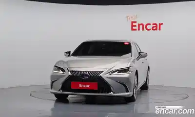 Lexus ES 2018 2.5 гидро в Москве № 168209, миниатюра 3