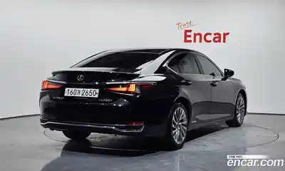 Lexus ES 2021 2.5 гидро в Москве № 168223, миниатюра 3