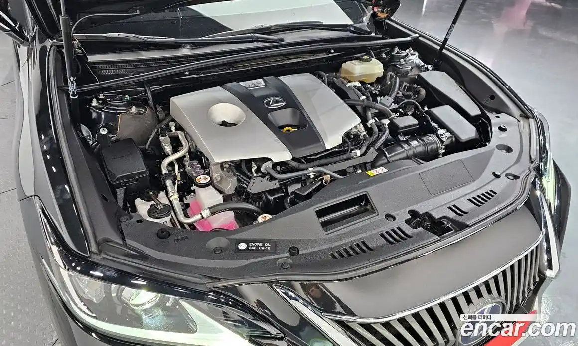 Lexus ES 2021 2.5 гидро в Москве № 168223, фото 6