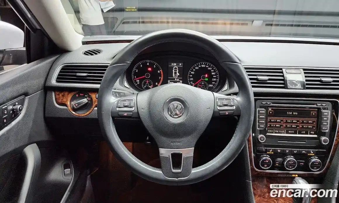 Volkswagen Passat 2012 2.5 гидро в Москве № 168808, фото 13