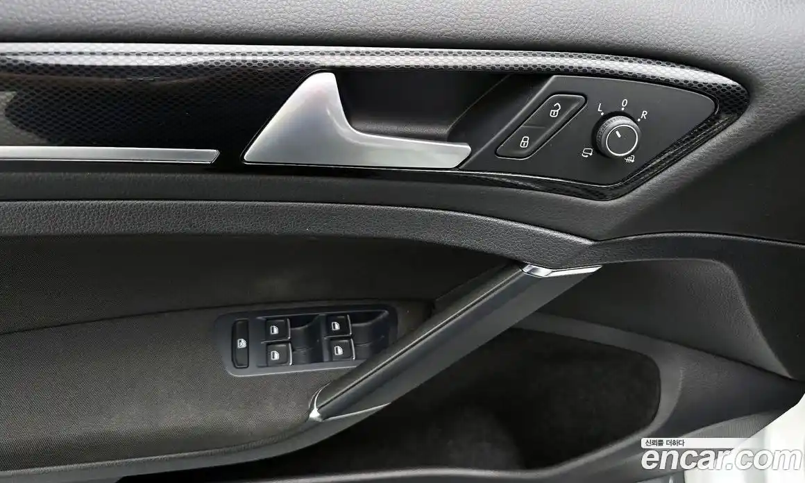 Volkswagen Golf 2015 2.0 гидро в Москве № 169110, фото 17