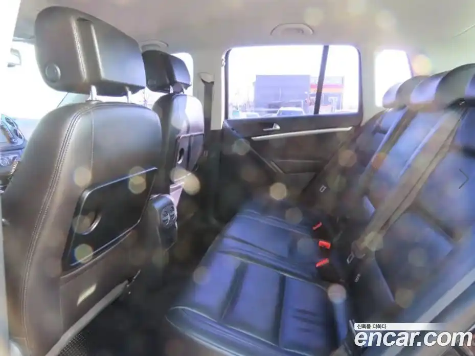 Volkswagen Tiguan 2015 2.0 гидро в Москве № 169282, фото 6