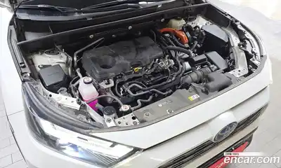 Toyota RAV4 2023 2.5 гидро в Москве № 170133, миниатюра 6