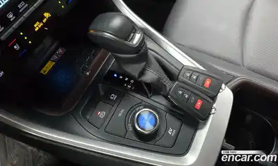 Toyota RAV4 2023 2.5 гидро в Москве № 170133, миниатюра 9