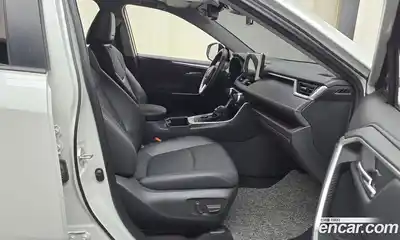 Toyota RAV4 2023 2.5 гидро в Москве № 170133, миниатюра 10