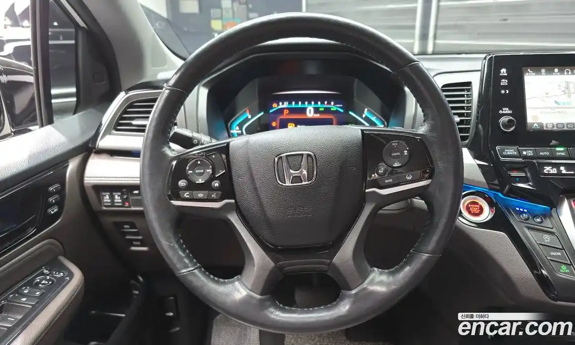 Honda Odyssey 2018 3.5 гидро в Москве № 170556, фото 14