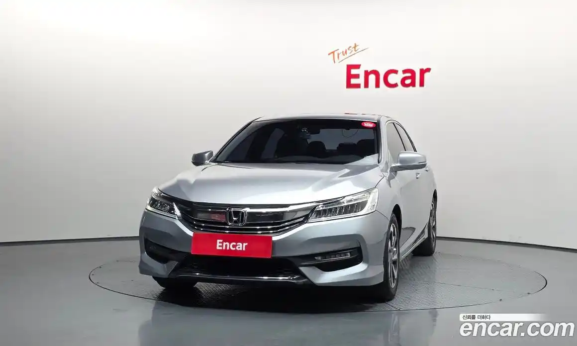 Honda Accord 2016 2.4 гидро в Москве № 170576, фото 3