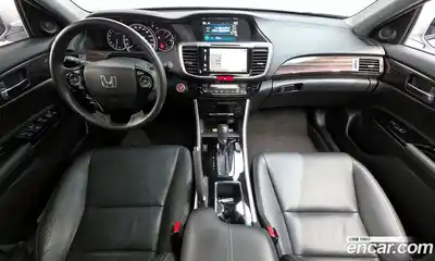 Honda Accord 2016 2.4 гидро в Москве № 170576, миниатюра 7