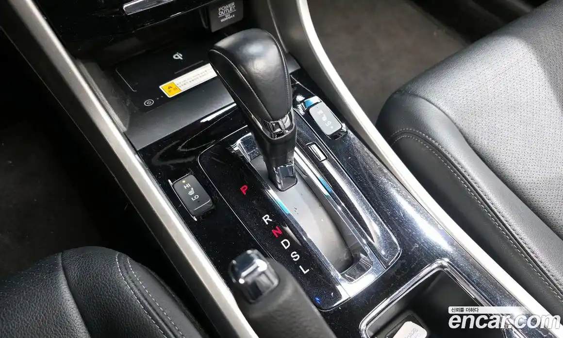 Honda Accord 2016 2.4 гидро в Москве № 170576, фото 9