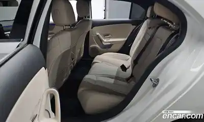 Mercedes-Benz A-Class 2022 2.0 гидро в Москве № 177335, миниатюра 11
