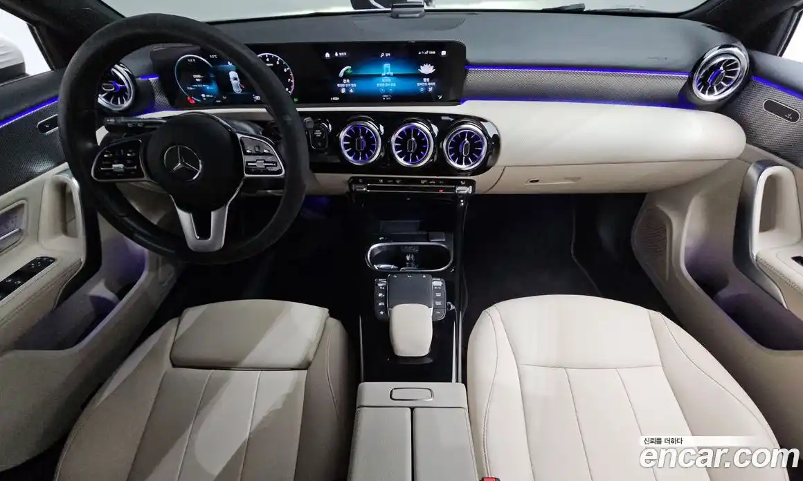 Mercedes-Benz A-Class 2022 2.0 гидро в Москве № 177335, фото 6