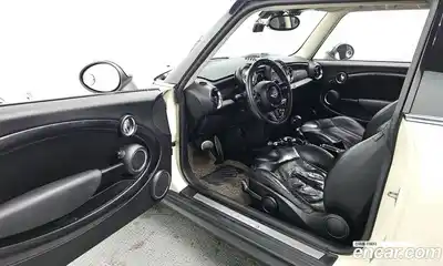 Mini Cooper 2013 1.6 гидро в Москве № 179805, миниатюра 10