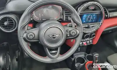 Mini Cooper Convertible 2020 2.0 гидро в Москве № 181866, миниатюра 10