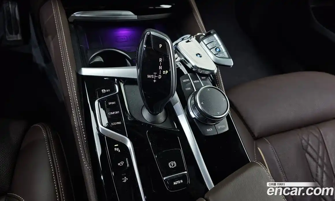 BMW 6-Series 2023 3.0 гидро в Москве № 190566, фото 9