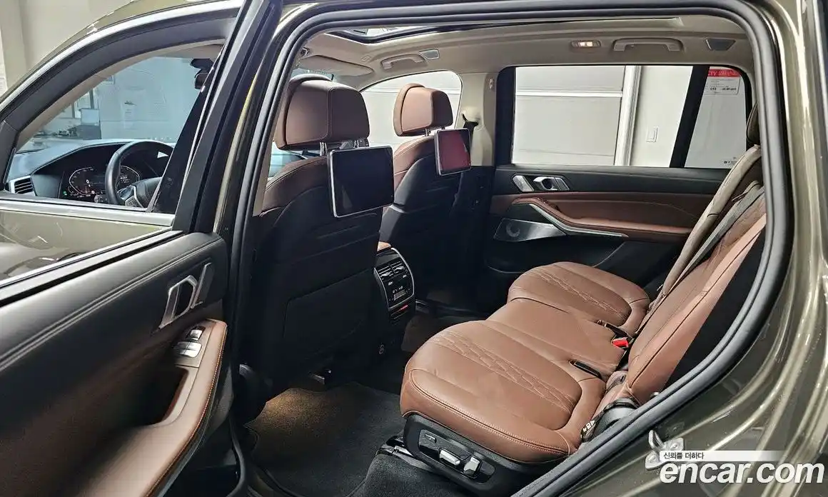 BMW X7 2022 3.0 гидро в Москве № 192109, фото 11