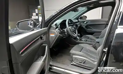 Audi Q3 2023 2.0 гидро в Москве № 195229, миниатюра 11