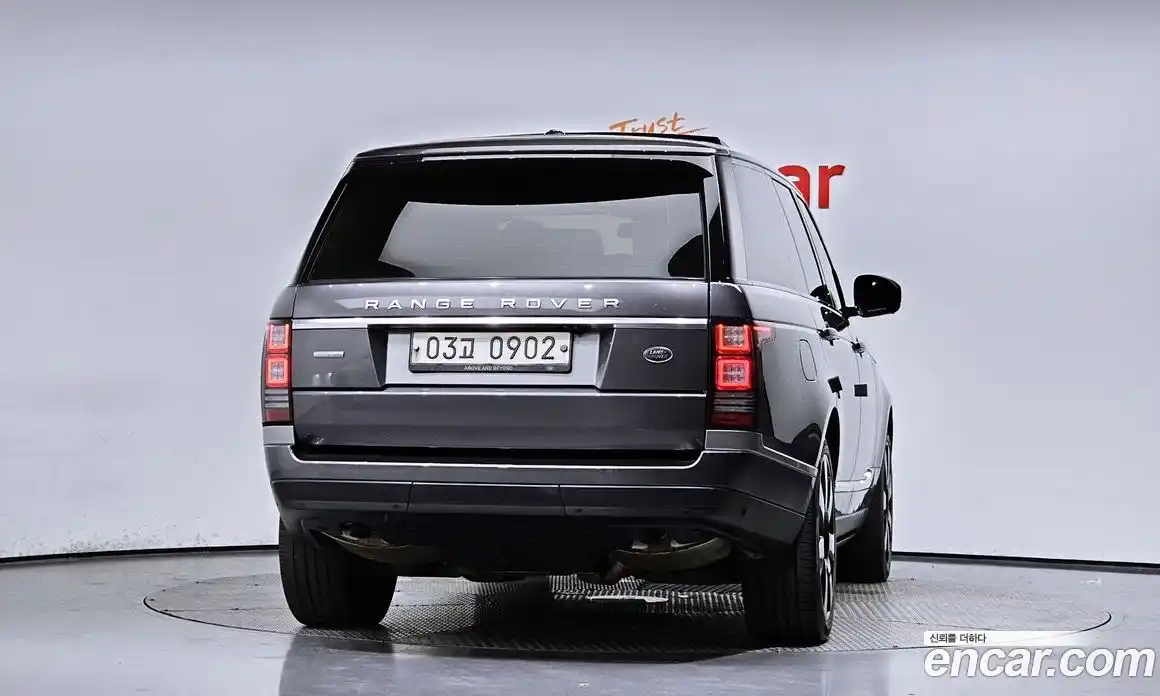 Land Rover Range-Rover 2016 4.4 гидро в Москве № 198244, фото 4