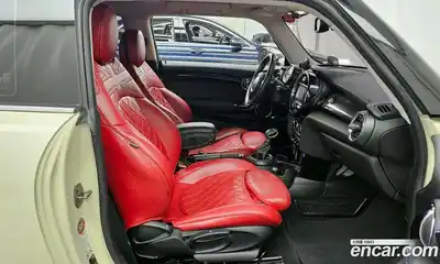 Mini Cooper 2014 2.0 гидро в Москве № 198453, миниатюра 11