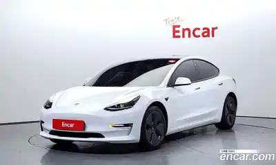 Tesla Model 3, 2021
